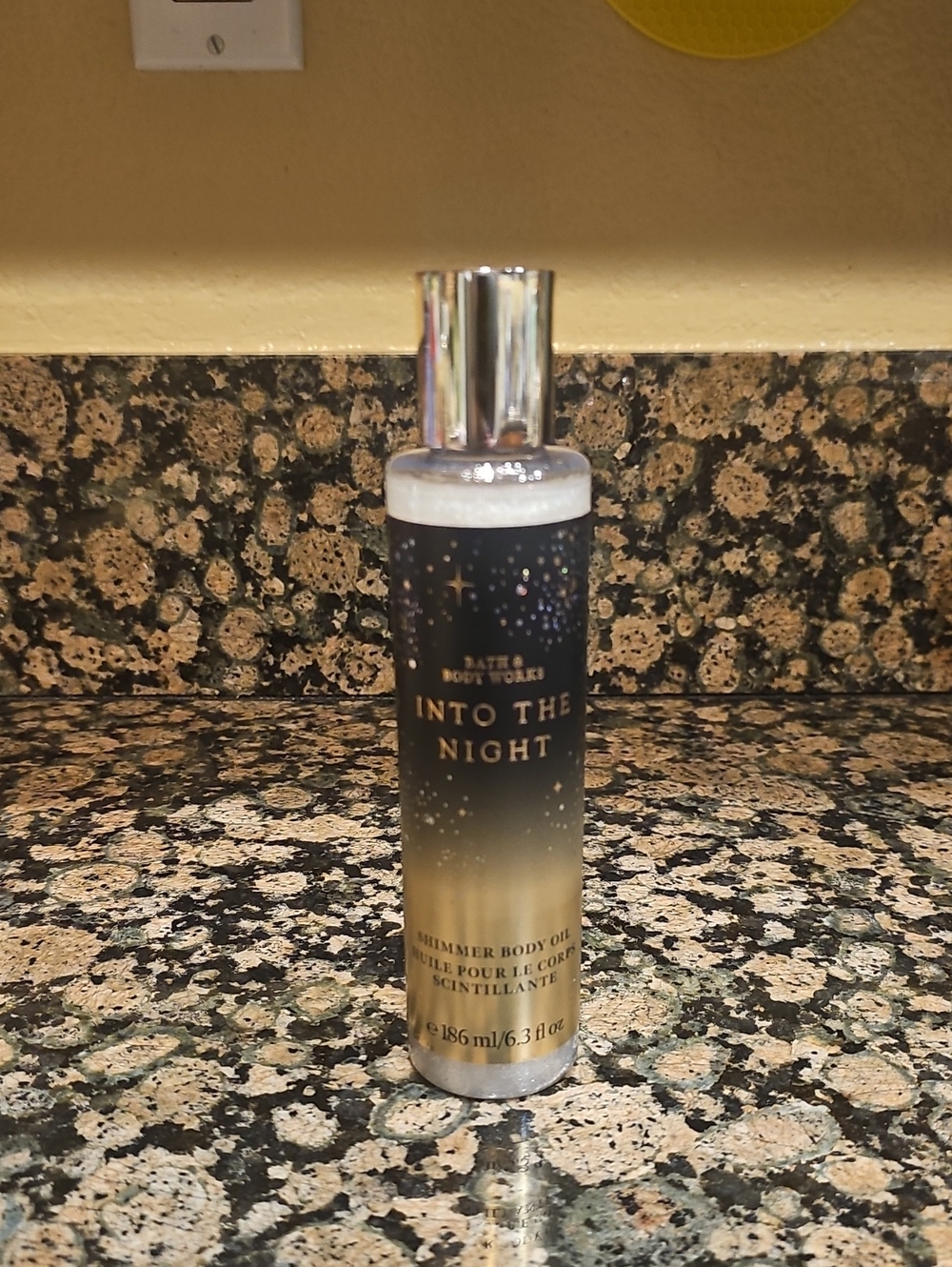 BBW  Into The Night Shimmer Body Oil